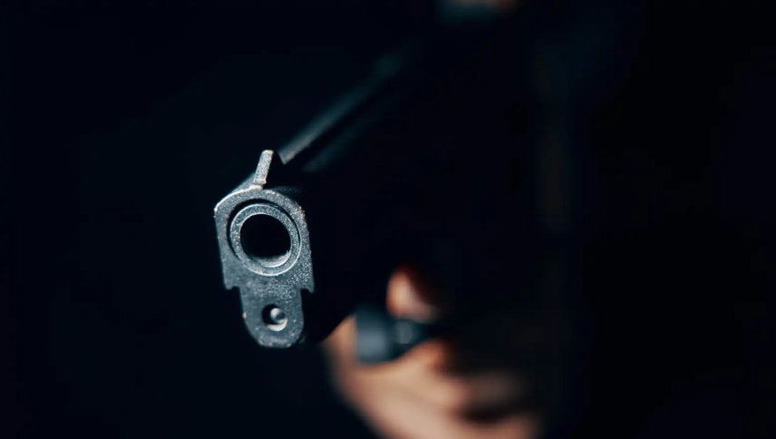 {clean_title}