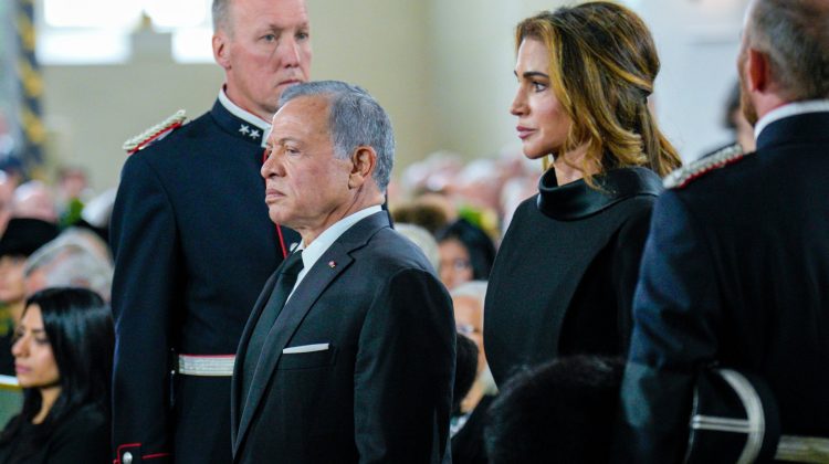 {clean_title}